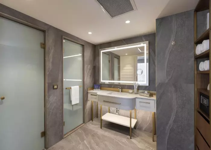 هتل تایتانیک پورت باکرکوی استانبول